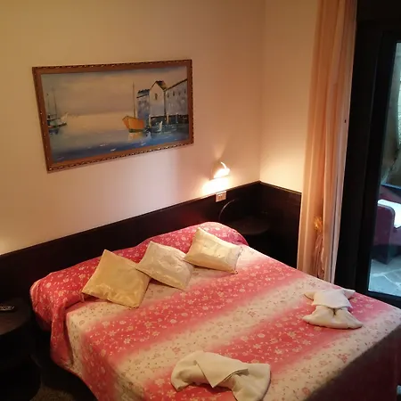 Hotel Memory-2